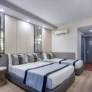 Standard Zimmer mit Kingsize-Bett